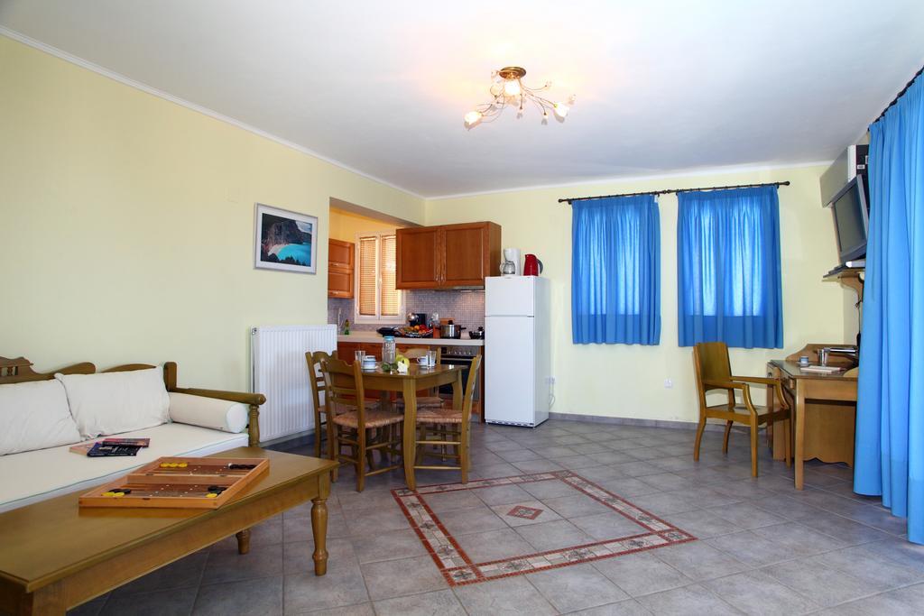 Liogerma Villas Agios Nikitas Exterior photo