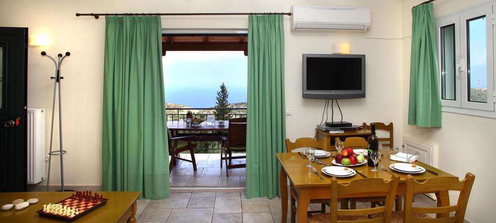 Liogerma Villas Agios Nikitas Exterior photo